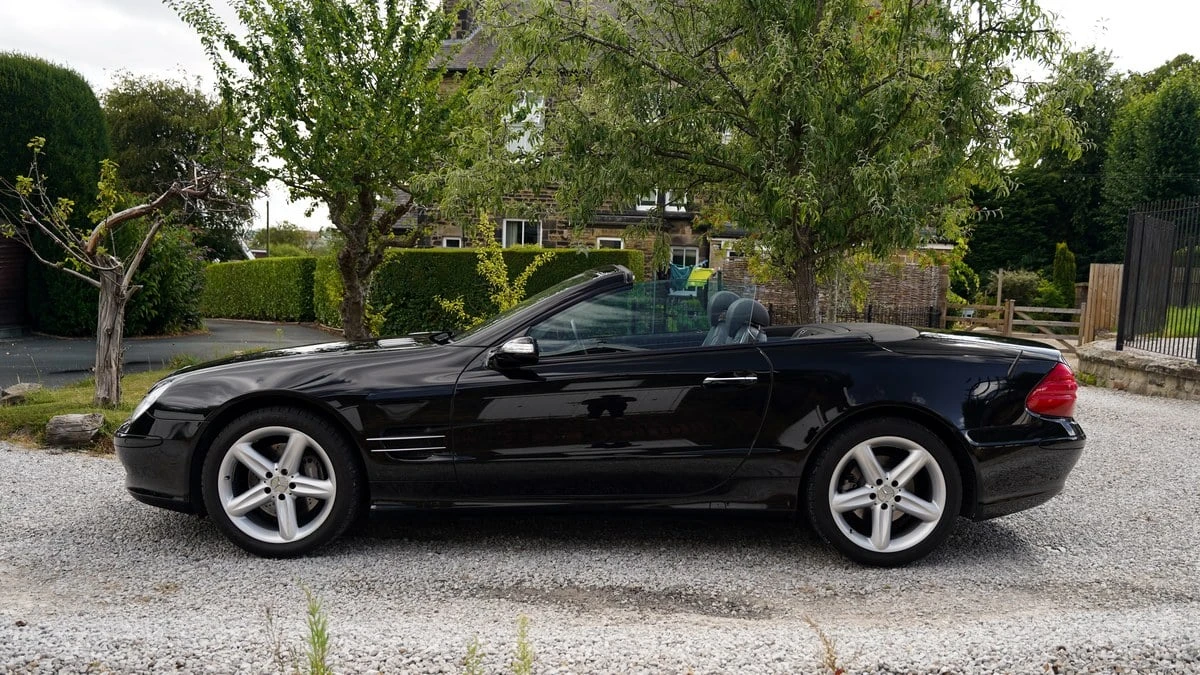 2004 Mercedes-Benz R230 SL-Class - Image 10 of 30