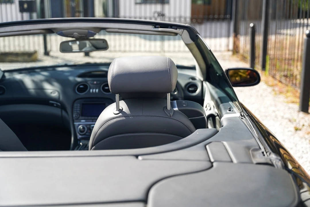 2004 Mercedes-Benz R230 SL-Class - Image 30 of 30