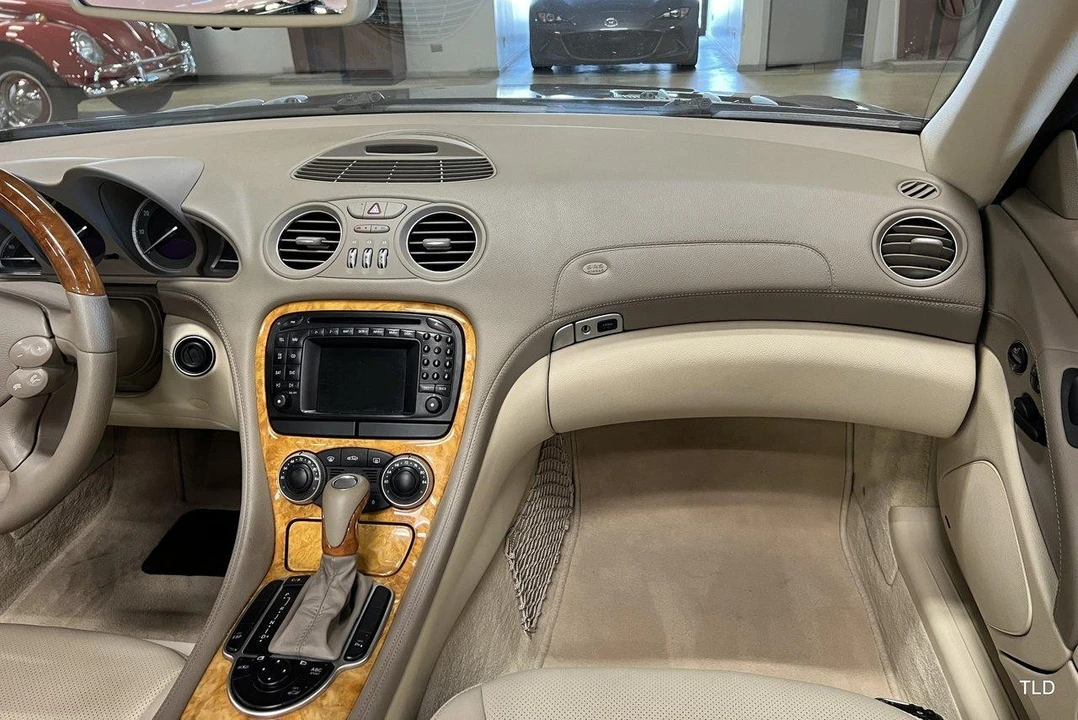 2004 Mercedes-Benz R230 SL-Class - Image 7 of 12