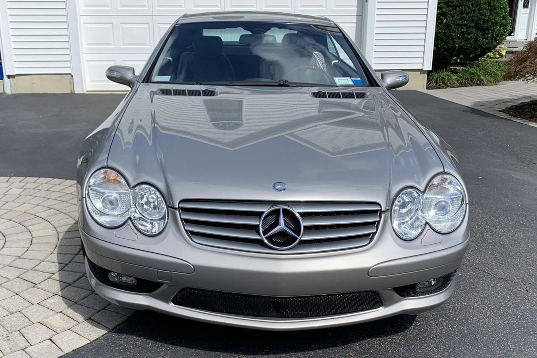 2004 Mercedes-Benz R230 SL-Class - Image 2 of 31