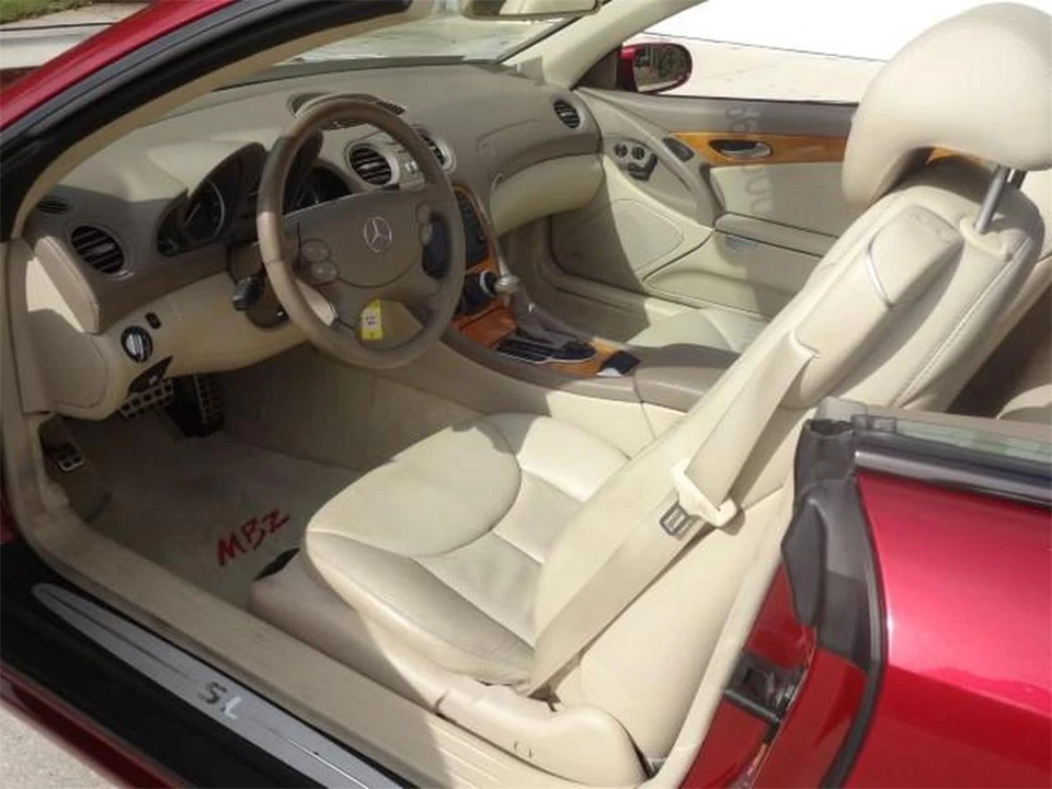 2004 Mercedes-Benz R230 SL-Class - Image 30 of 31