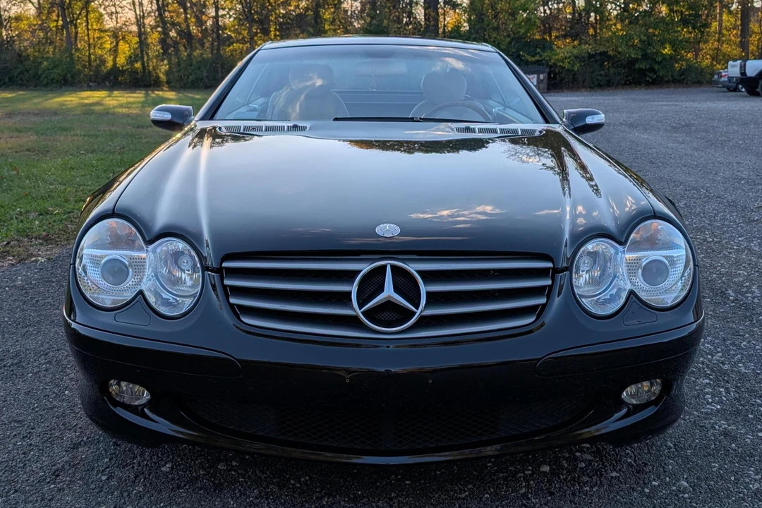 2004 Mercedes-Benz R230 SL-Class - Image 2 of 31