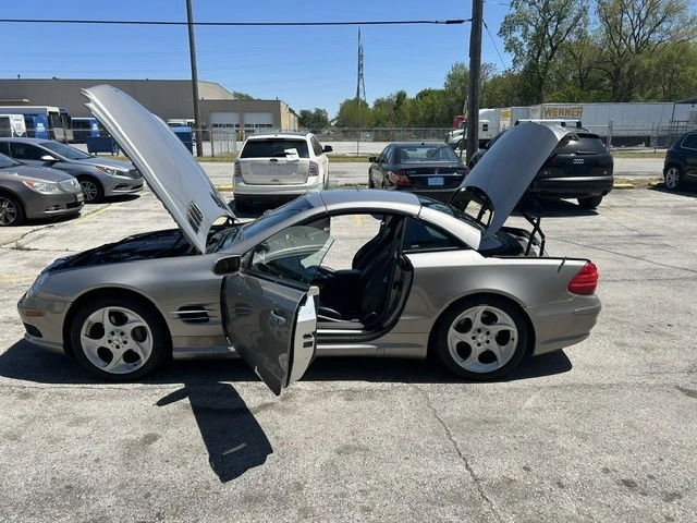 2004 Mercedes-Benz R230 SL-Class - Image 3 of 11