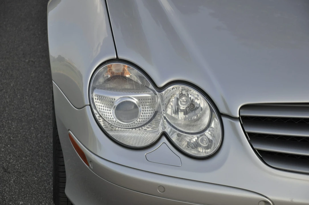 2004 Mercedes-Benz R230 SL-Class - Image 22 of 31