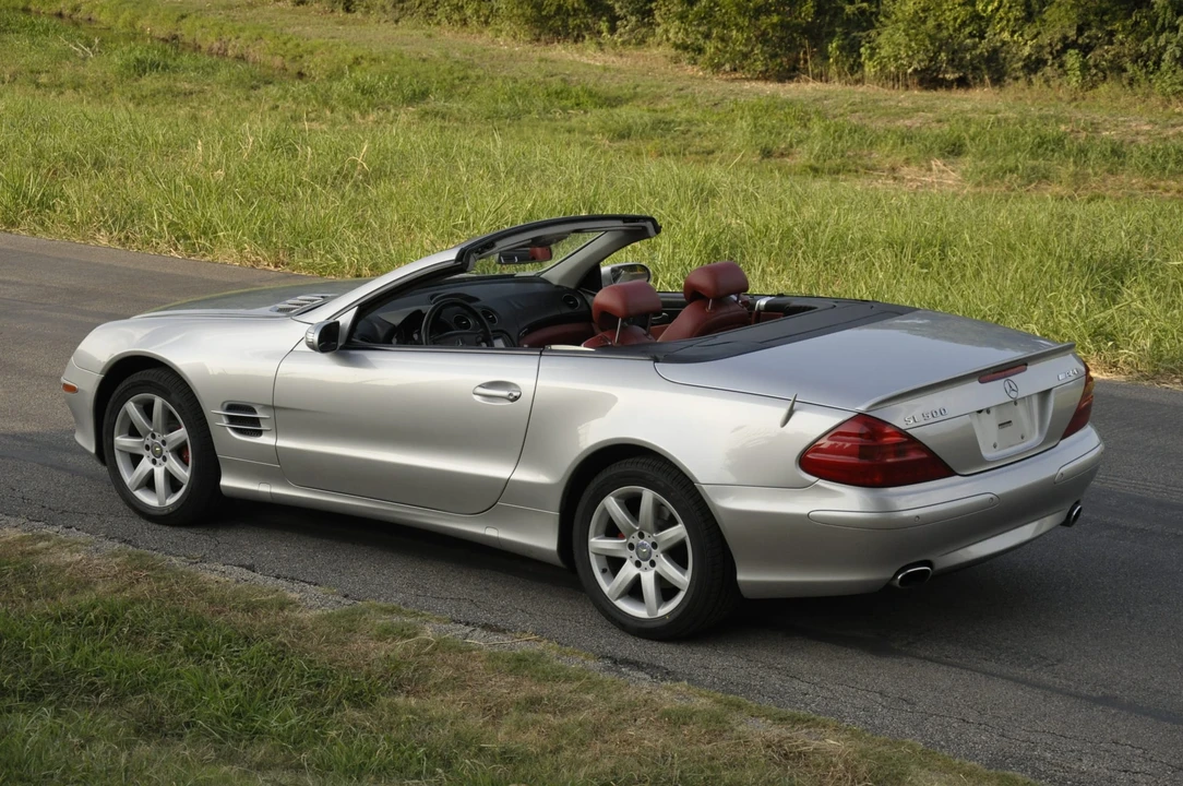 2004 Mercedes-Benz R230 SL-Class - Image 10 of 31