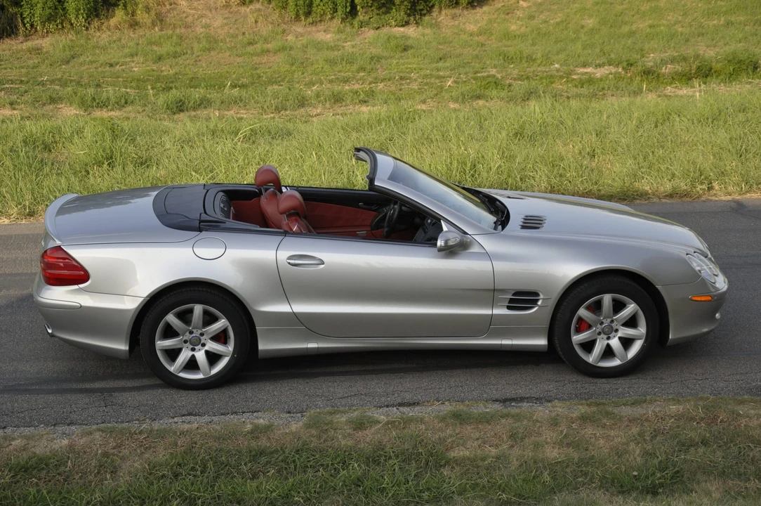 2004 Mercedes-Benz R230 SL-Class - Image 13 of 31