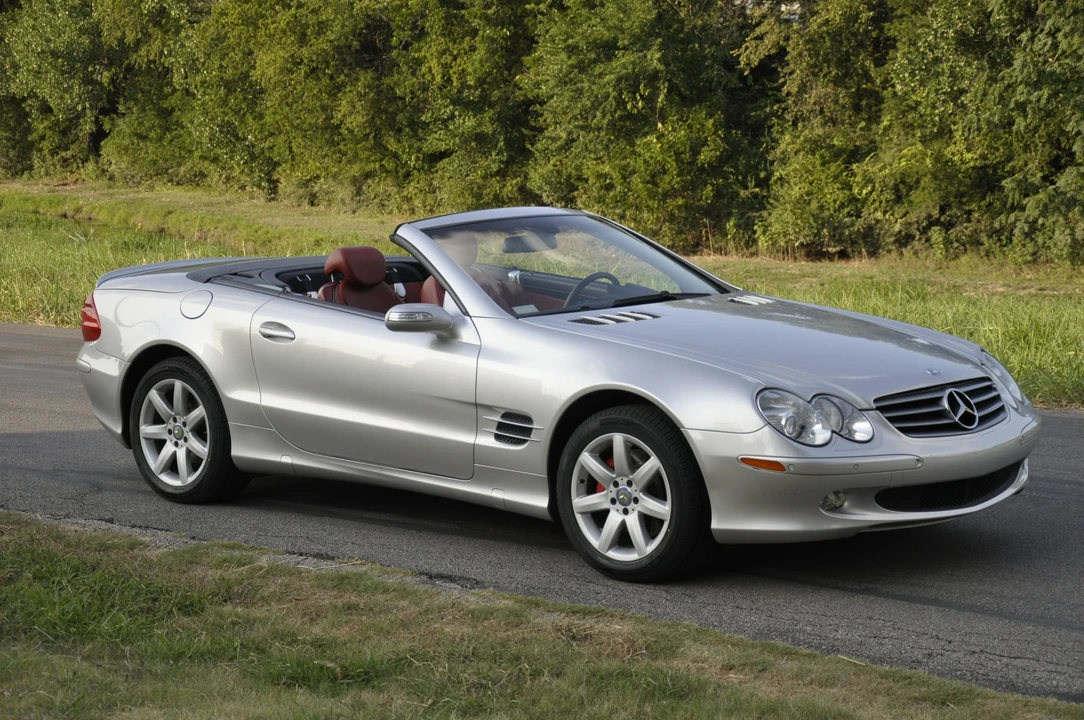2004 Mercedes-Benz R230 SL-Class - Image 2 of 31