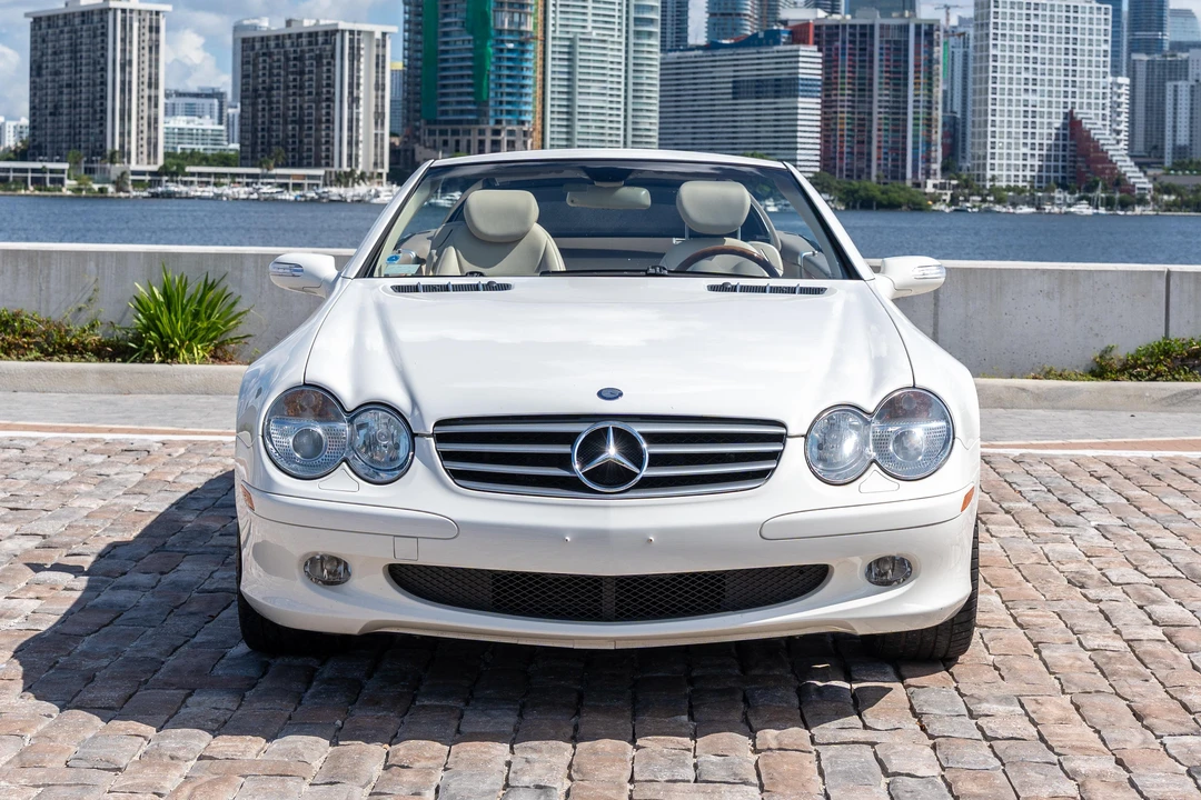2004 Mercedes-Benz R230 SL-Class - Image 2 of 31