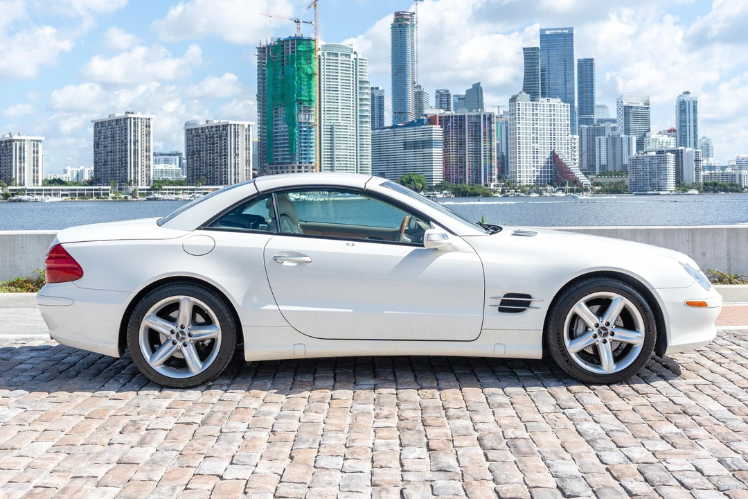 2004 Mercedes-Benz R230 SL-Class - Image 17 of 31