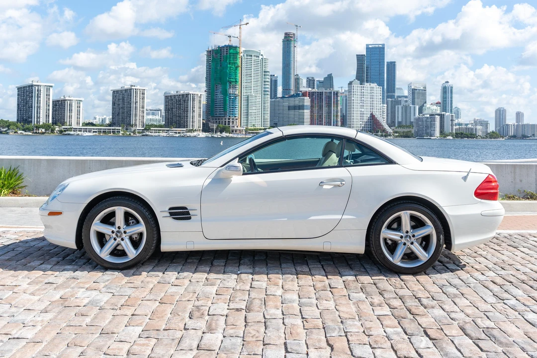 2004 Mercedes-Benz R230 SL-Class - Image 3 of 31