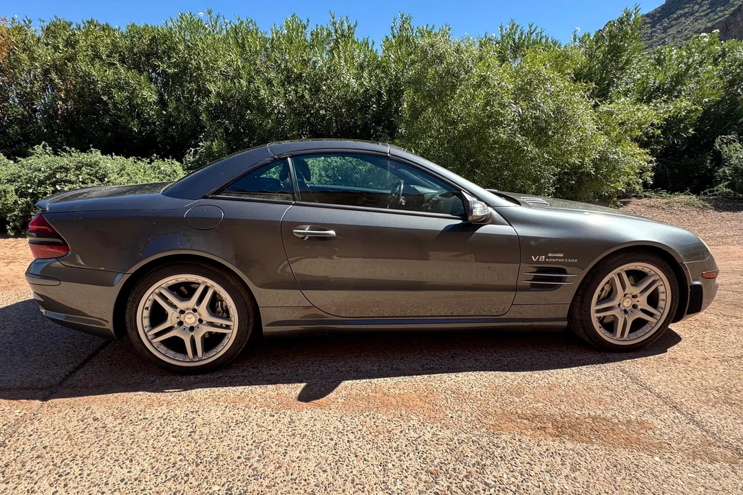 2004 Mercedes-Benz R230 SL 55 & SL 63 & SL 65 AMG - Image 3 of 31