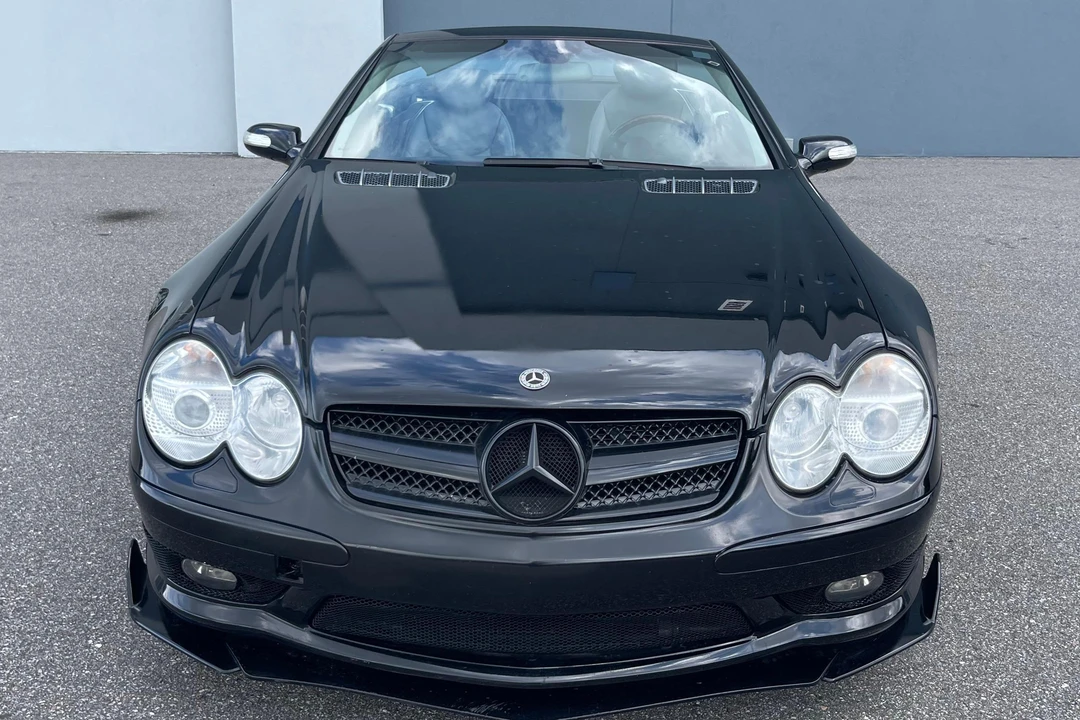 2004 Mercedes-Benz R230 SL-Class - Image 2 of 31