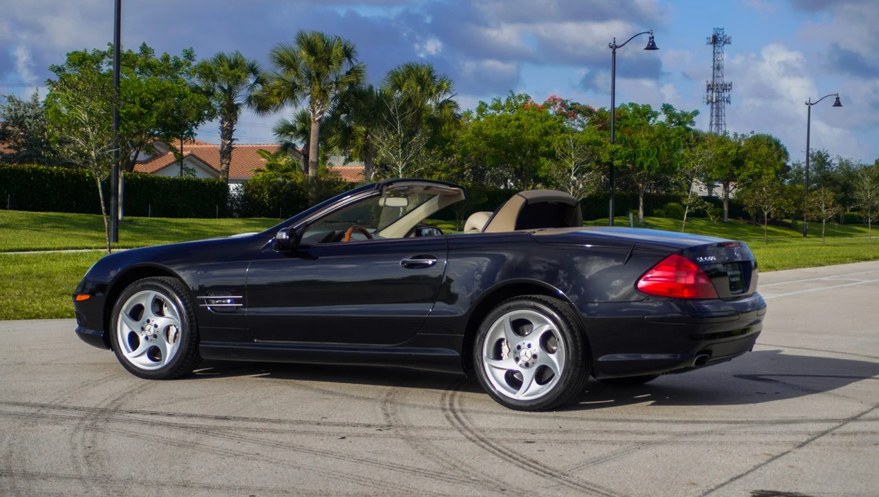 2004 Mercedes-Benz R230 SL-Class - Image 10 of 31