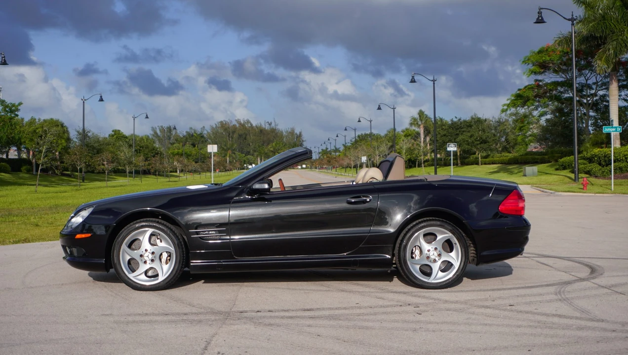 2004 Mercedes-Benz R230 SL-Class - Image 8 of 31