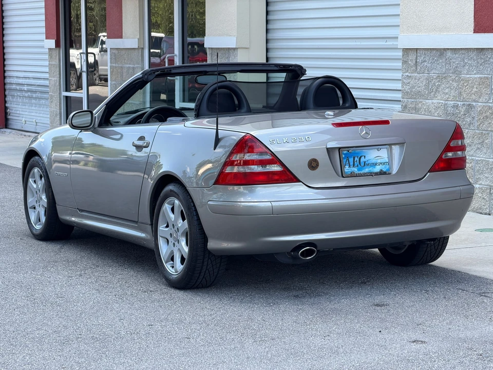 2004 Mercedes-Benz R170 SLK-Class - Image 9 of 31