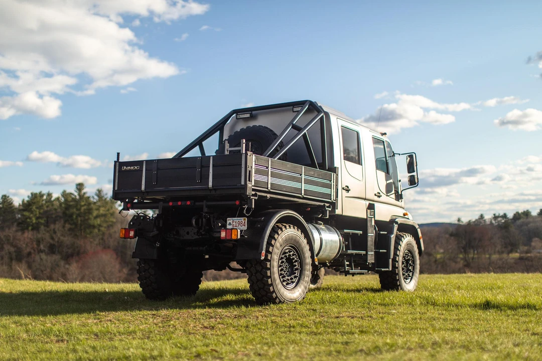 2004 Mercedes-Benz Unimog - Image 15 of 31