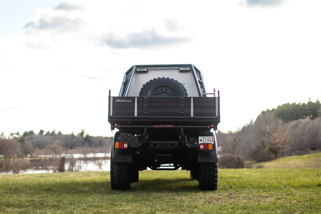 2004 Mercedes-Benz Unimog - Image 14 of 31