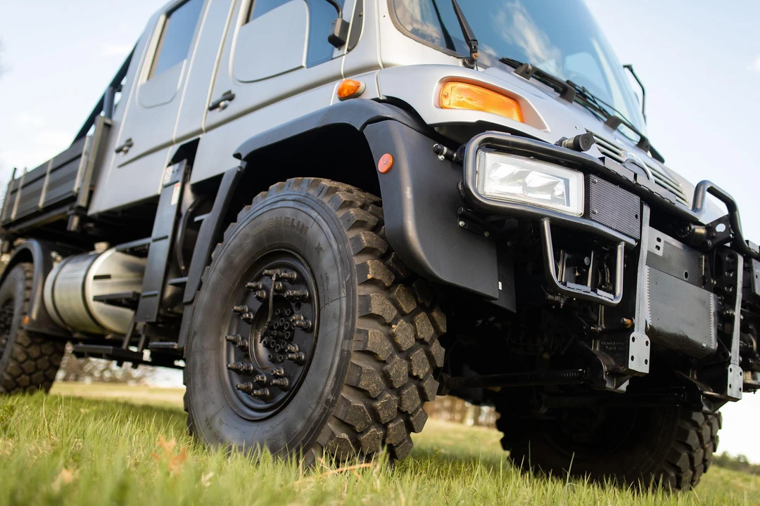 2004 Mercedes-Benz Unimog - Image 21 of 31