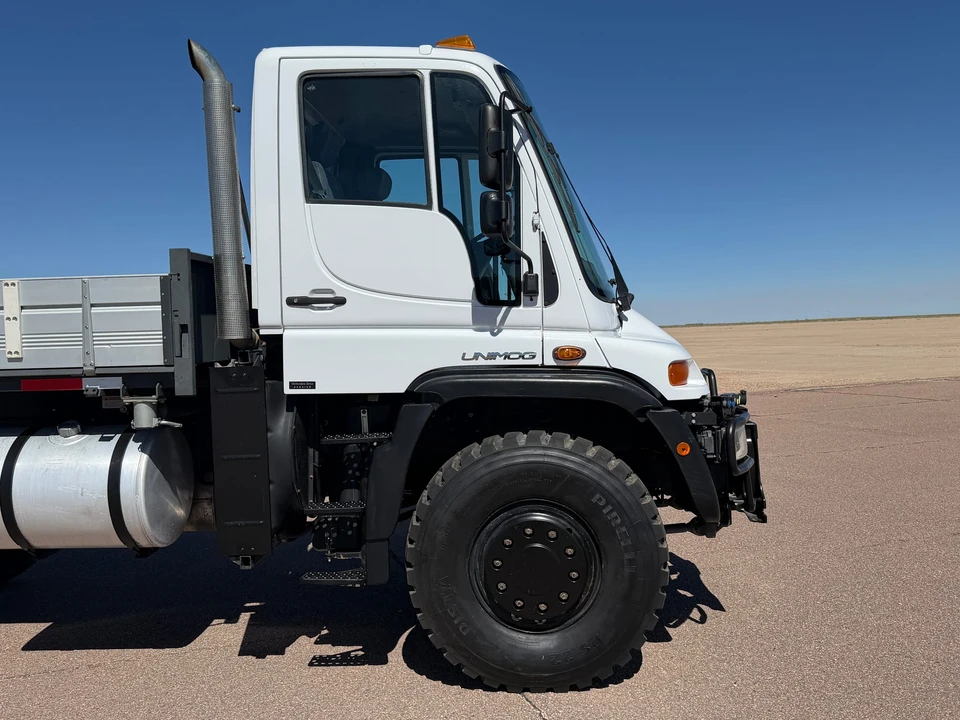 2004 Mercedes-Benz Unimog - Image 15 of 31