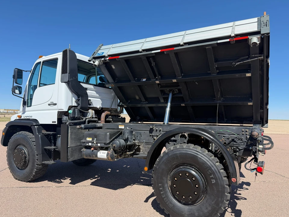 2004 Mercedes-Benz Unimog - Image 6 of 31