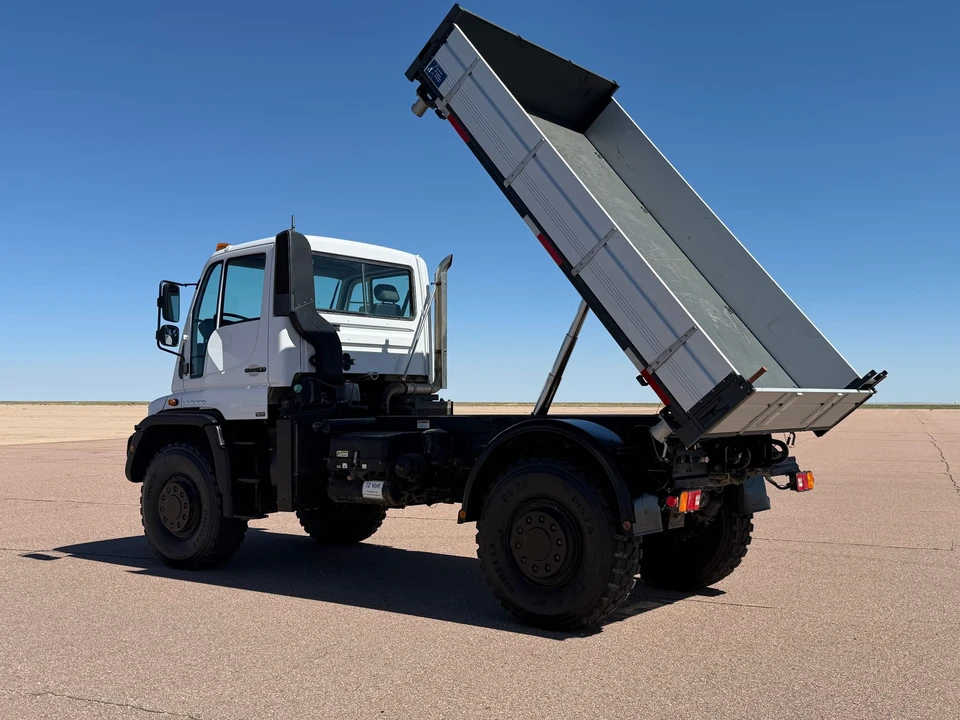 2004 Mercedes-Benz Unimog - Image 5 of 31