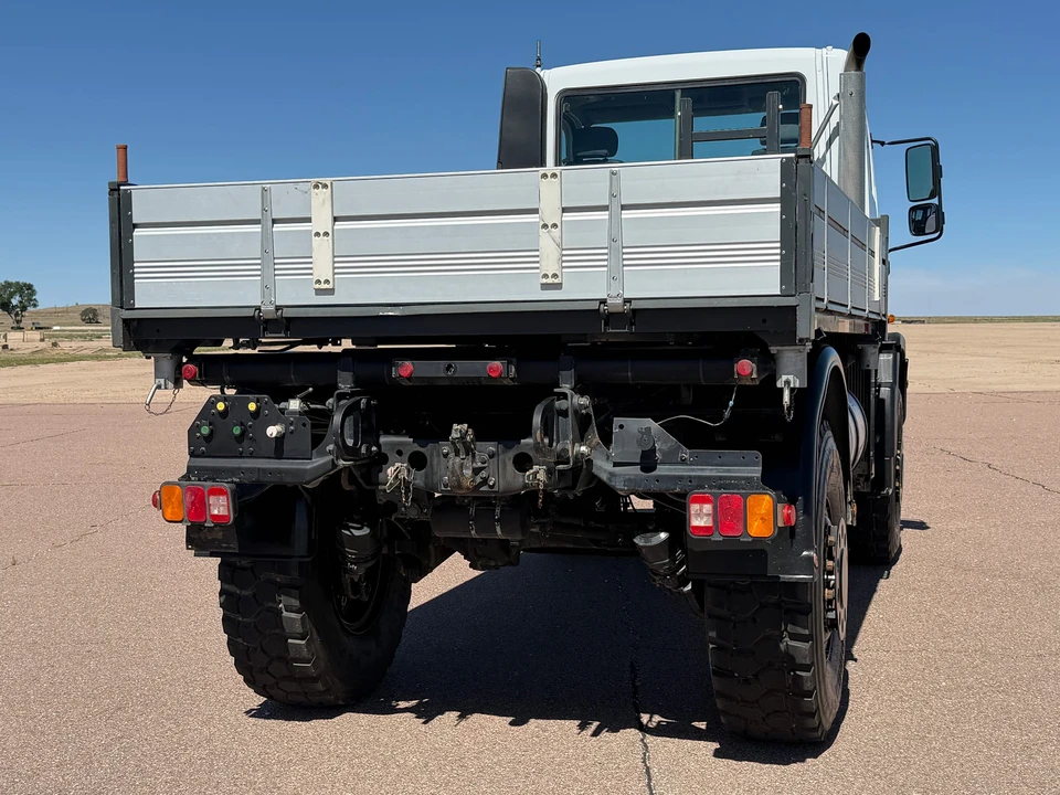 2004 Mercedes-Benz Unimog - Image 9 of 31