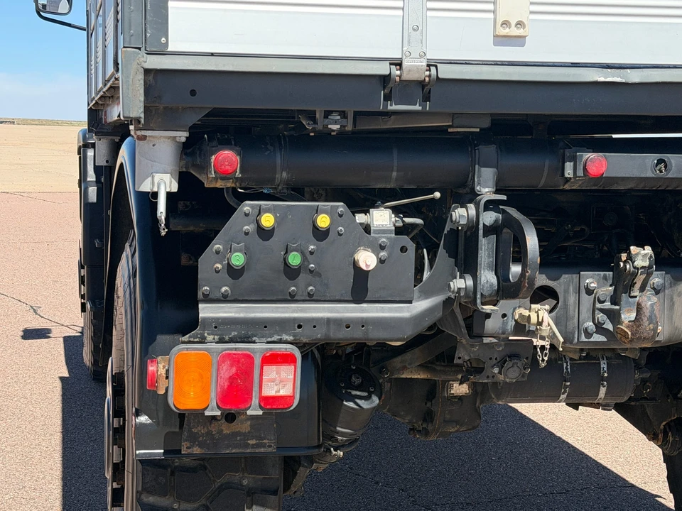 2004 Mercedes-Benz Unimog - Image 24 of 31