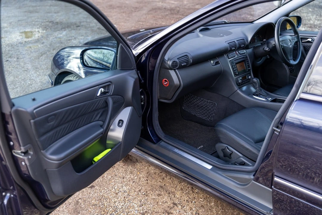2004 Mercedes-Benz W203 C-Class - Image 6 of 30