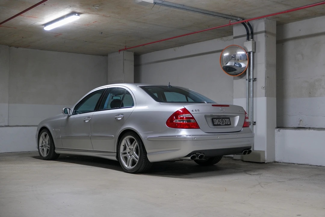 2004 Mercedes-Benz W211 E 55 & E 63 AMG - Image 4 of 31