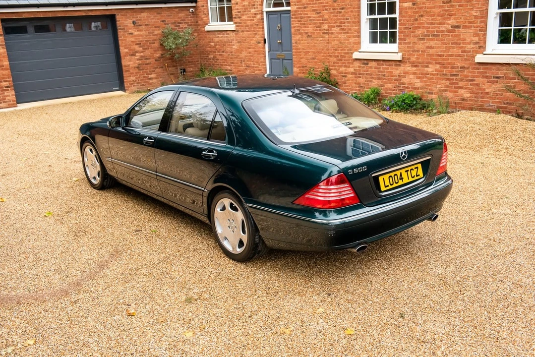 2004 Mercedes-Benz W220 S-Class - Image 12 of 30