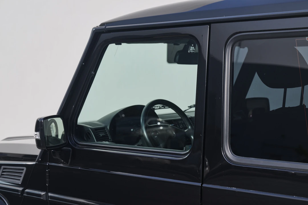 2004 Mercedes-Benz W463 G-Class - Image 26 of 31