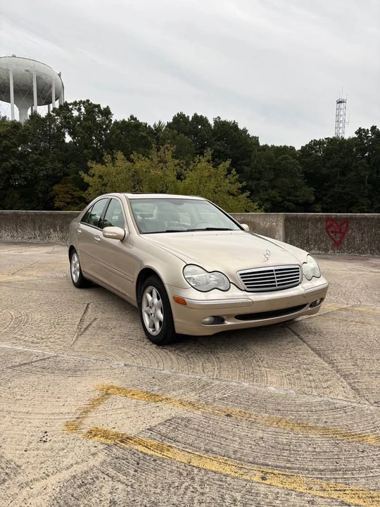 2004 Mercedes-Benz W203 C-Class - Image 3 of 12