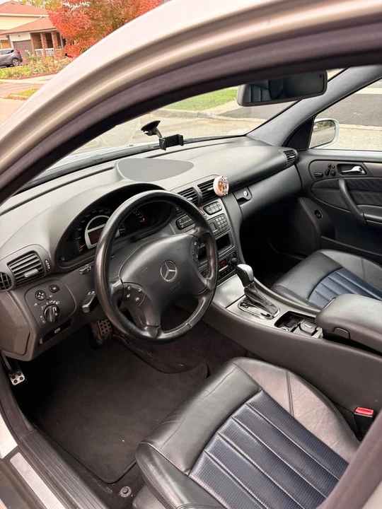 2004 Mercedes-Benz W203 C-Class - Image 12 of 13