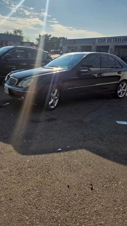2004 Mercedes-Benz W203 C-Class - Image 2 of 4