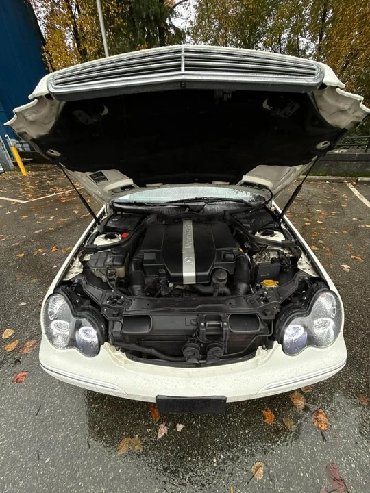 2004 Mercedes-Benz W203 C-Class - Image 7 of 16