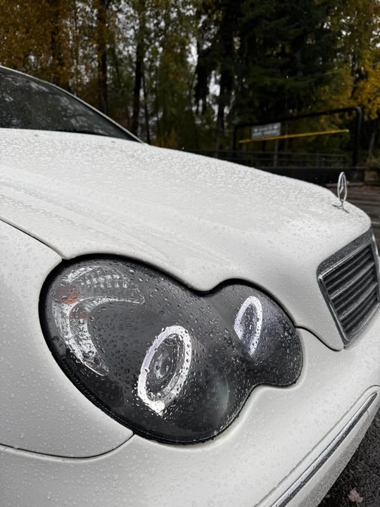 2004 Mercedes-Benz W203 C-Class - Image 5 of 16