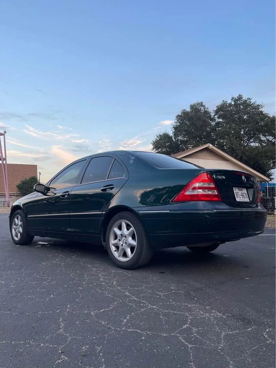 2004 Mercedes-Benz W203 C-Class - Image 7 of 13