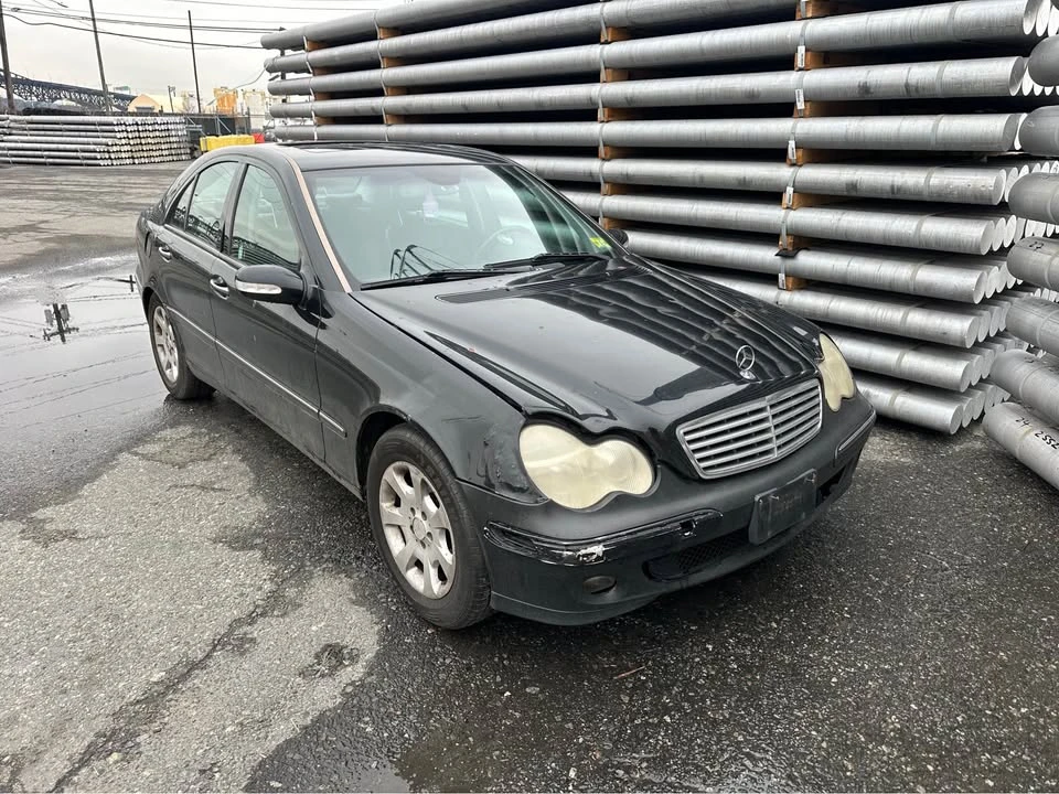 2004 Mercedes-Benz W203 C-Class - Image 2 of 7