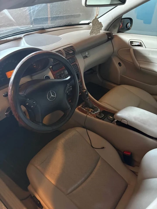 2004 Mercedes-Benz W203 C-Class - Image 4 of 5