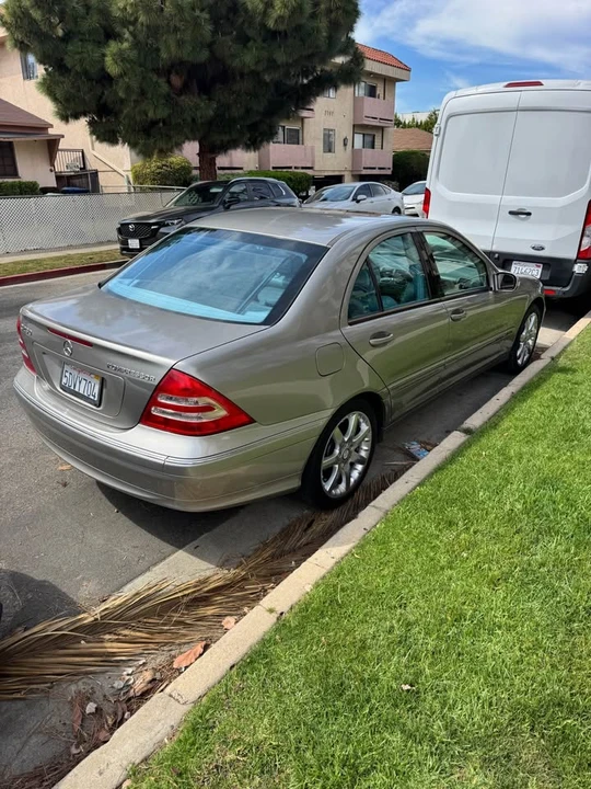 2004 Mercedes-Benz W203 C-Class - Image 3 of 5