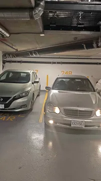 2004 Mercedes-Benz C-Class