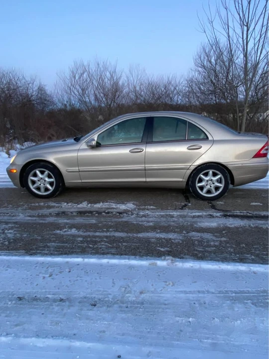2004 Mercedes-Benz W203 C-Class - Image 4 of 20