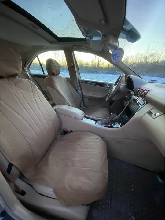 2004 Mercedes-Benz W203 C-Class - Image 14 of 20