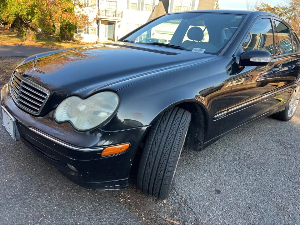 2004 Mercedes-Benz W203 C-Class - Image 15 of 20