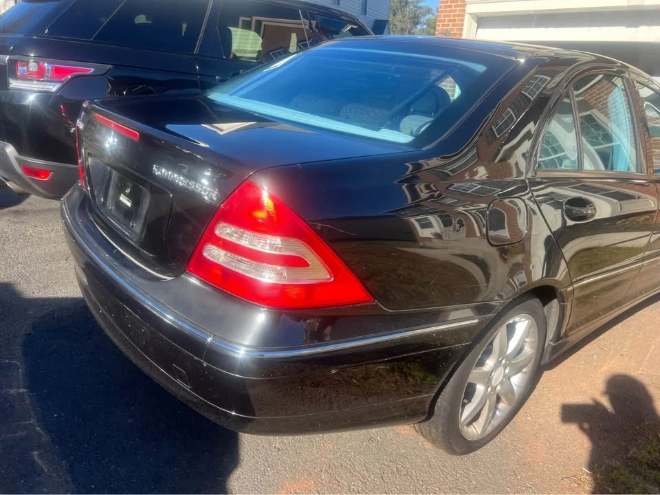 2004 Mercedes-Benz W203 C-Class - Image 14 of 20