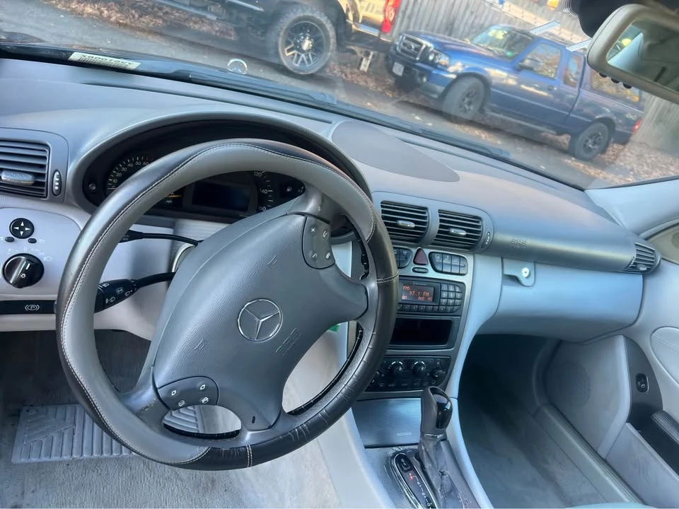 2004 Mercedes-Benz W203 C-Class - Image 16 of 20