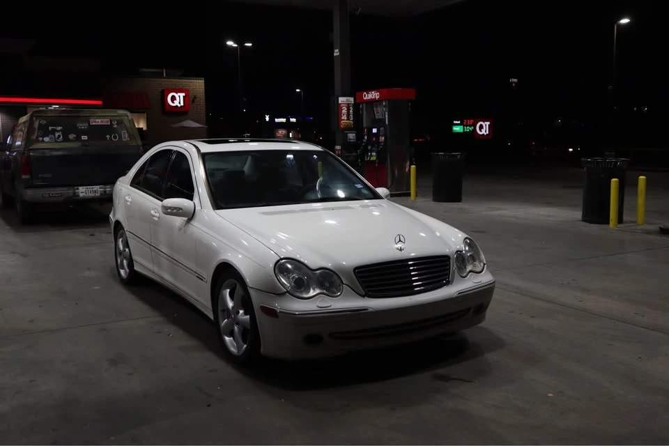 2004 Mercedes-Benz W203 C-Class - Image 2 of 5