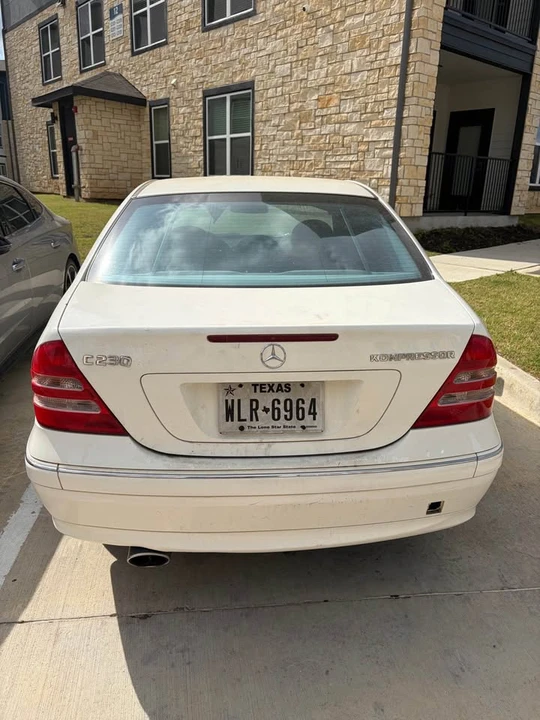 2004 Mercedes-Benz W203 C-Class - Image 2 of 6