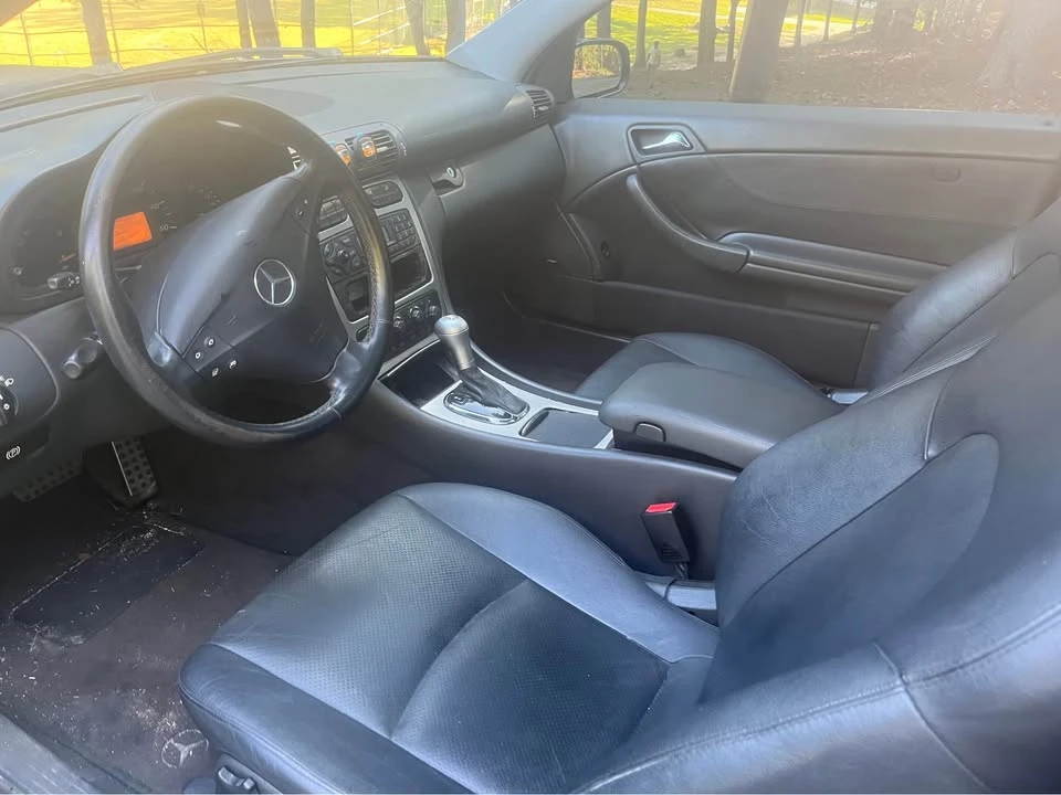 2004 Mercedes-Benz W203 C-Class - Image 11 of 18
