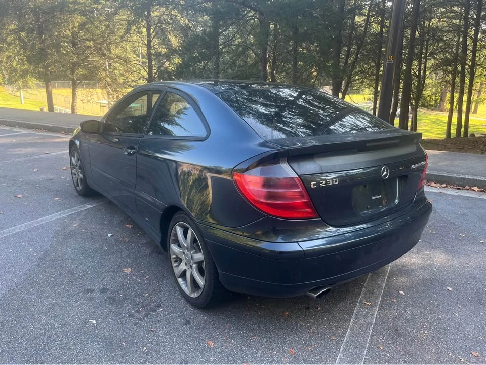 2004 Mercedes-Benz W203 C-Class - Image 9 of 18